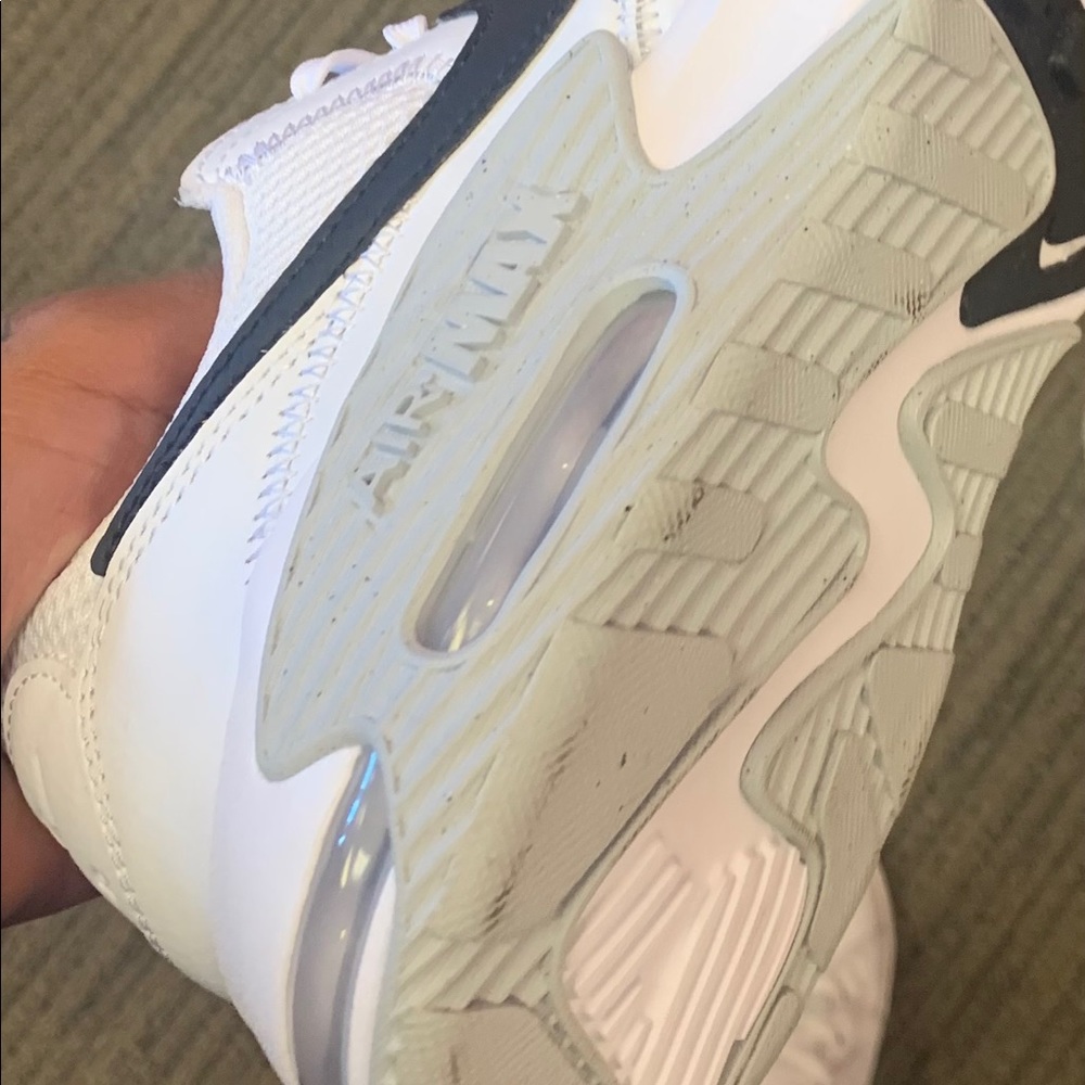 NIKE AIR MAX EXCEE - Picture 3 of 3